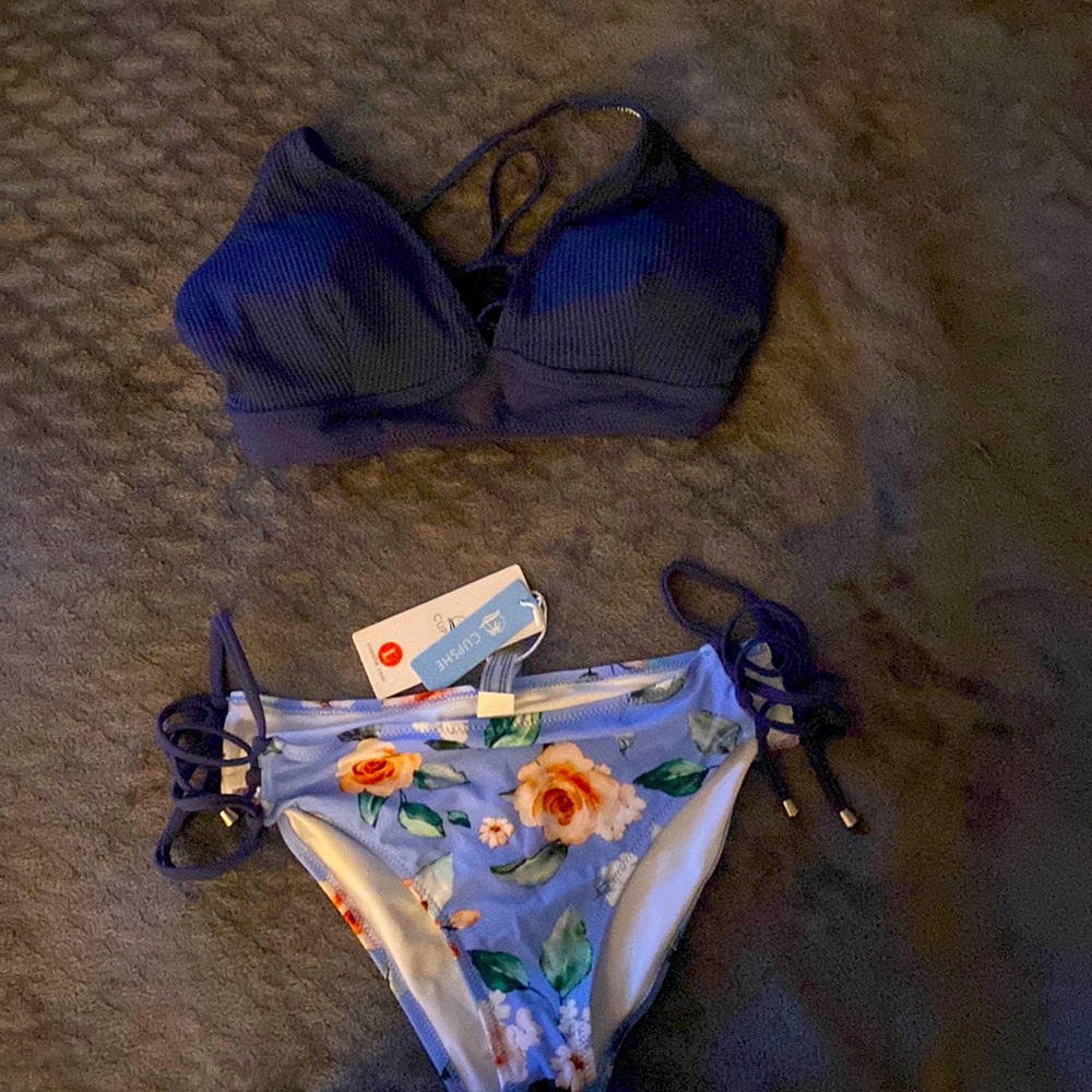 Gorgeous Brand New Swimsuit!!
